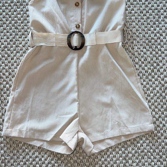 Zara Beige Halter Jumpsuit Romper size 4-5 Year - Picture 6 of 7